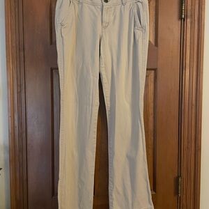 Old Navy The Sweetheart Women’s Khaki Pants, Size 6‎